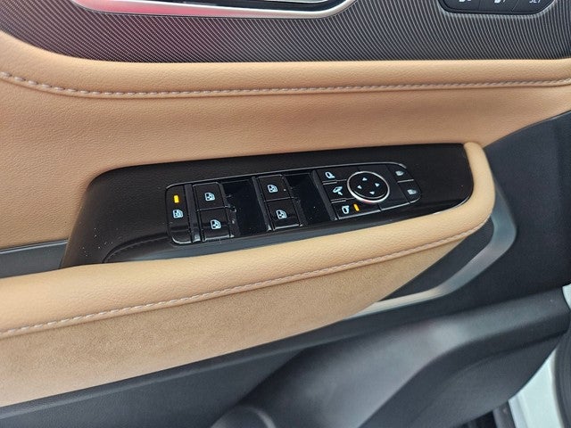 2027 INFINITI QX80 LUXE
