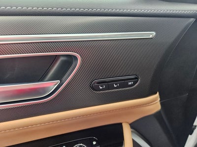 2027 INFINITI QX80 LUXE