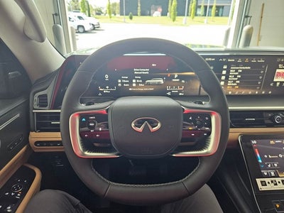 2027 INFINITI QX80 LUXE