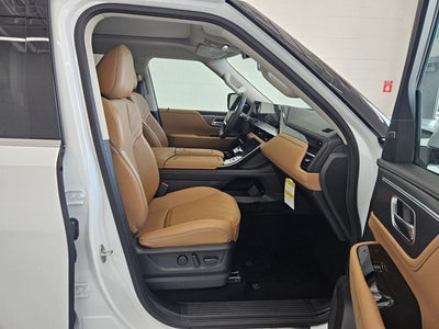 2027 INFINITI QX80 LUXE