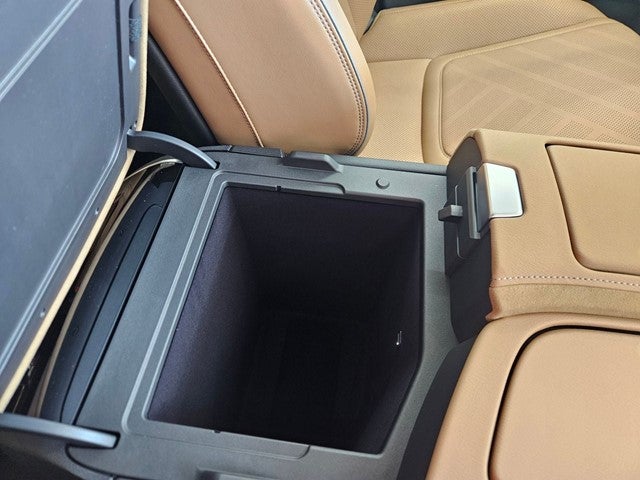 2027 INFINITI QX80 LUXE