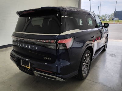 2025 INFINITI QX80 LUXE