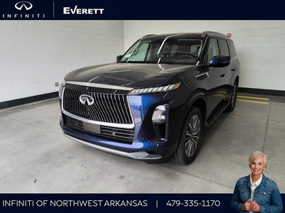 2025 INFINITI QX80 LUXE