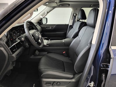 2025 INFINITI QX80 LUXE