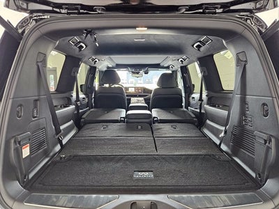 2027 INFINITI QX80 AUTOGRAPH