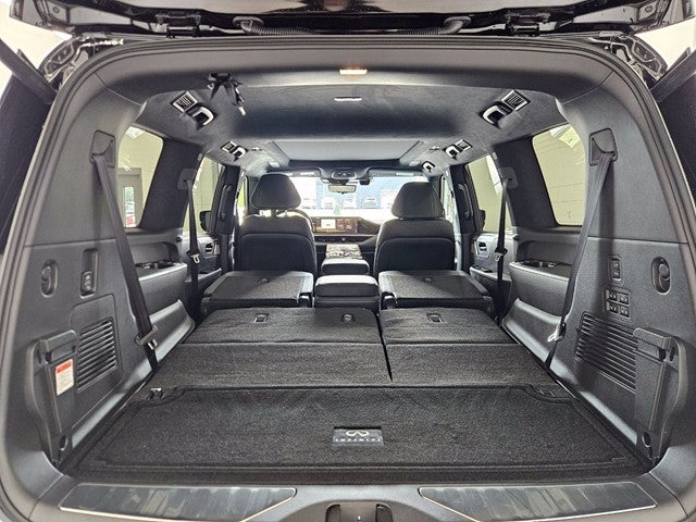 2027 INFINITI QX80 AUTOGRAPH