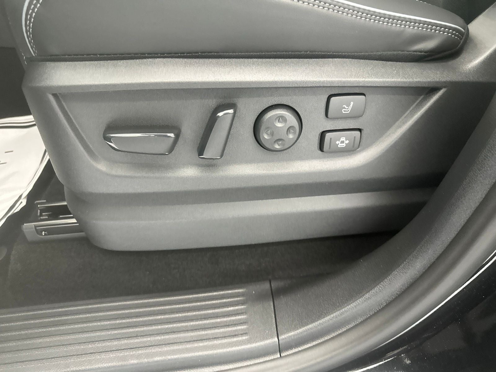2027 INFINITI QX80 AUTOGRAPH