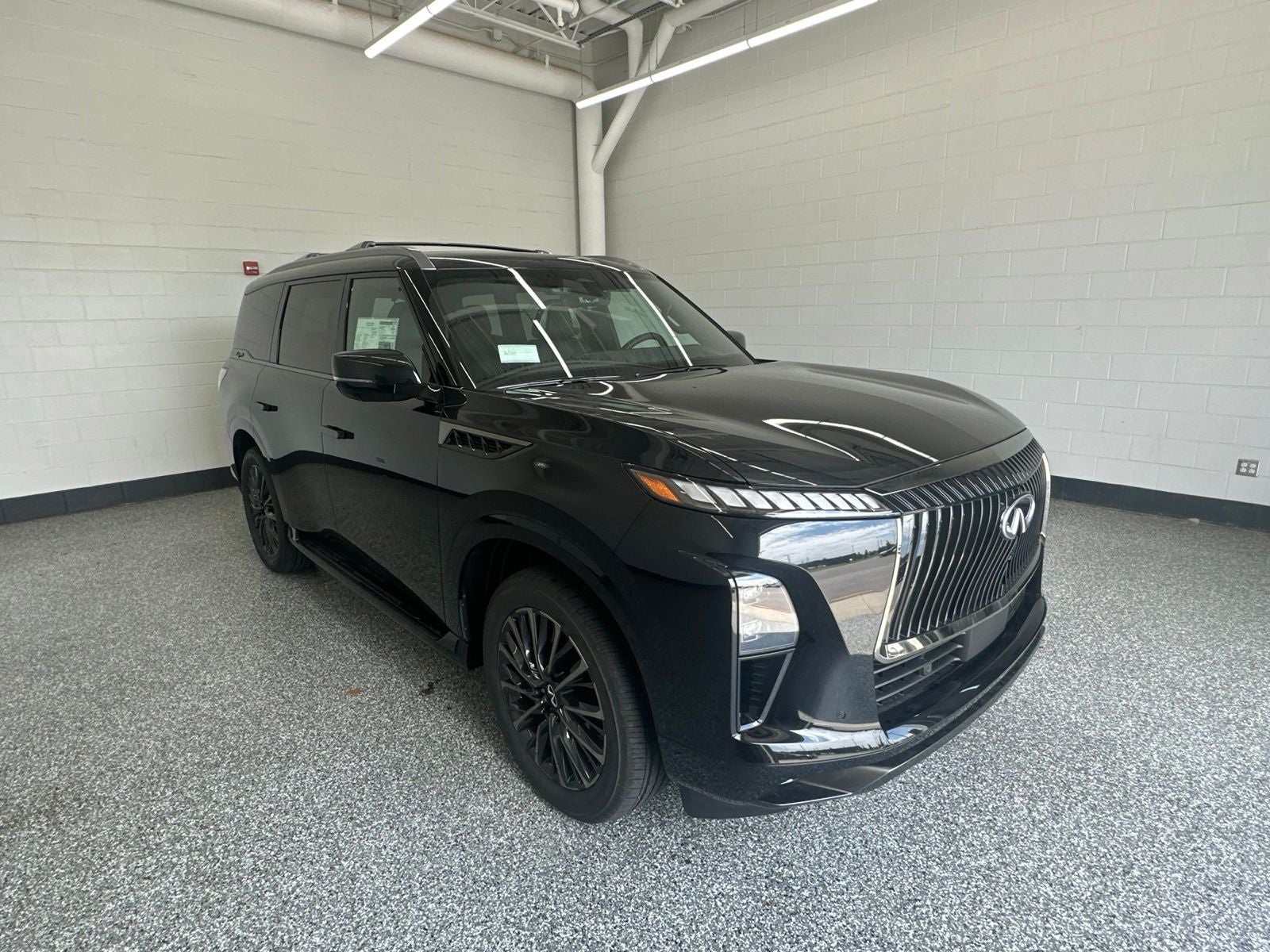 2027 INFINITI QX80 AUTOGRAPH