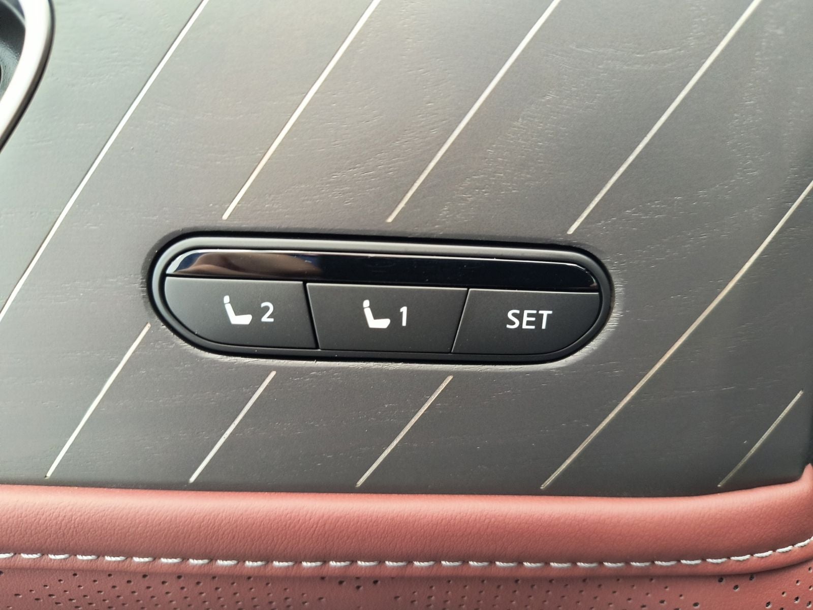 2027 INFINITI QX80 AUTOGRAPH