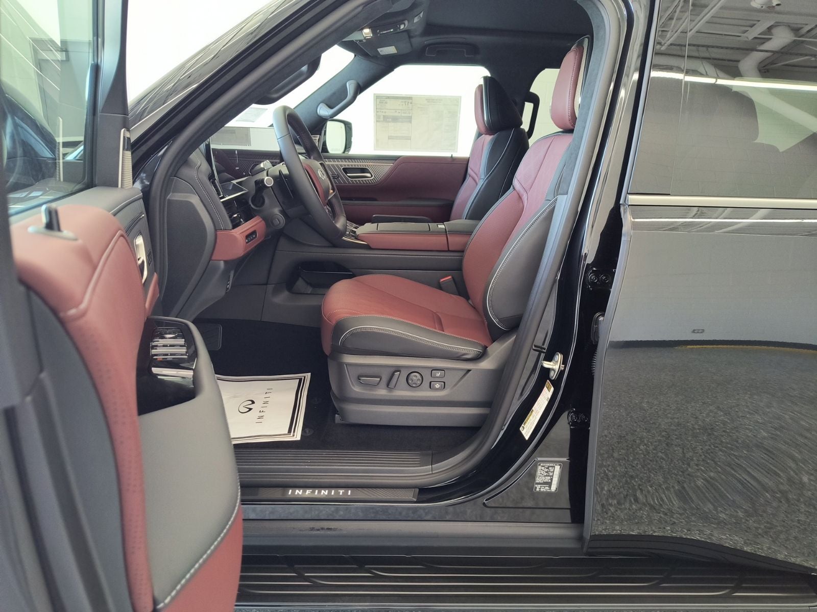 2027 INFINITI QX80 AUTOGRAPH