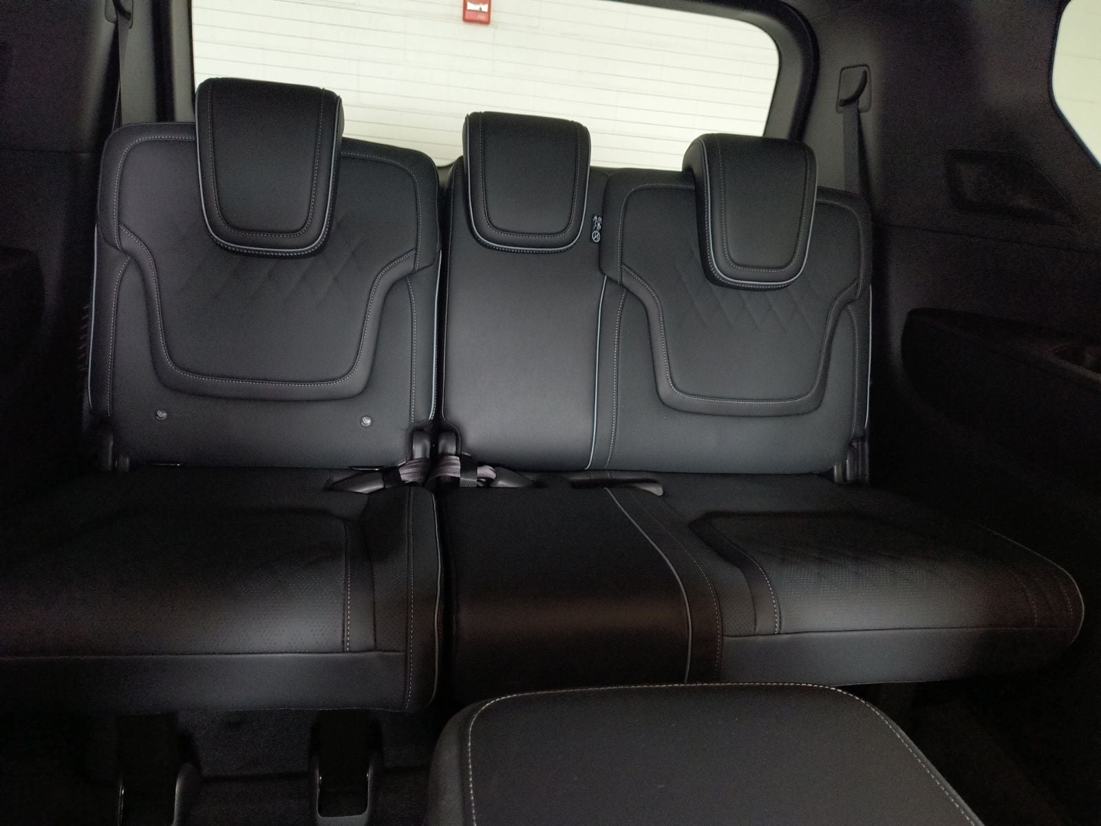 2027 INFINITI QX80 AUTOGRAPH