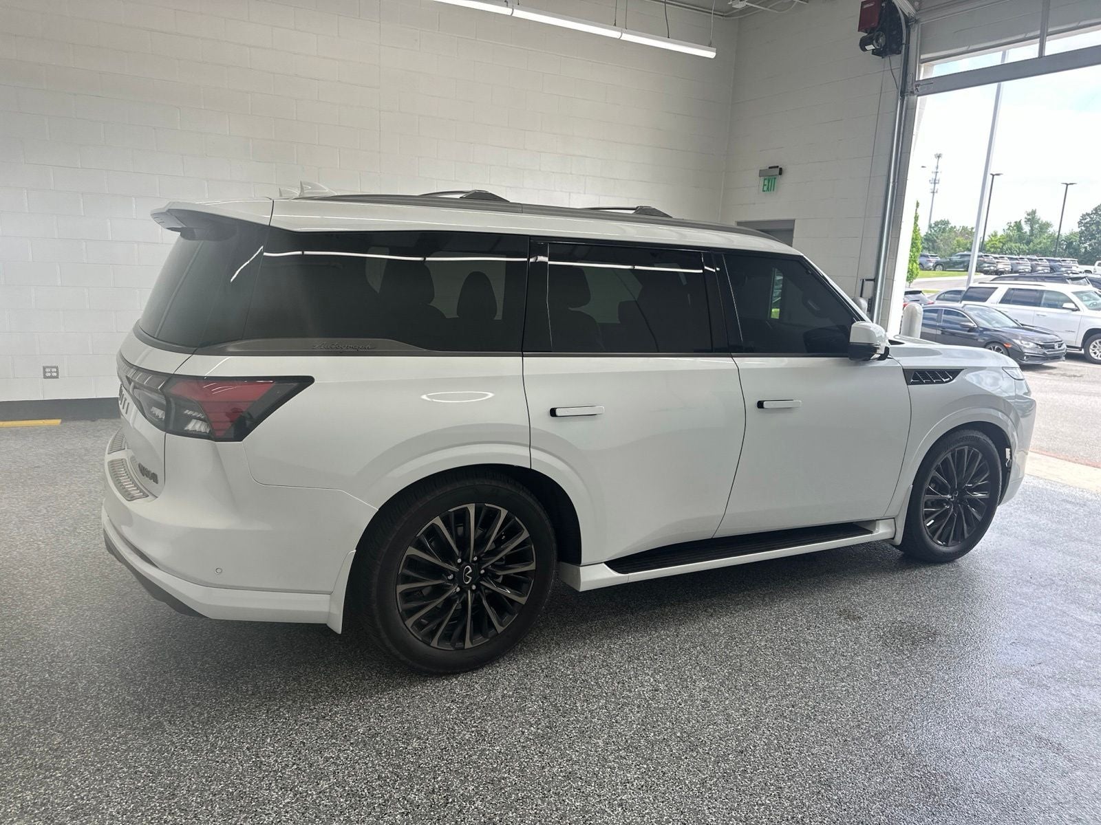 2026 INFINITI QX80 AUTOGRAPH