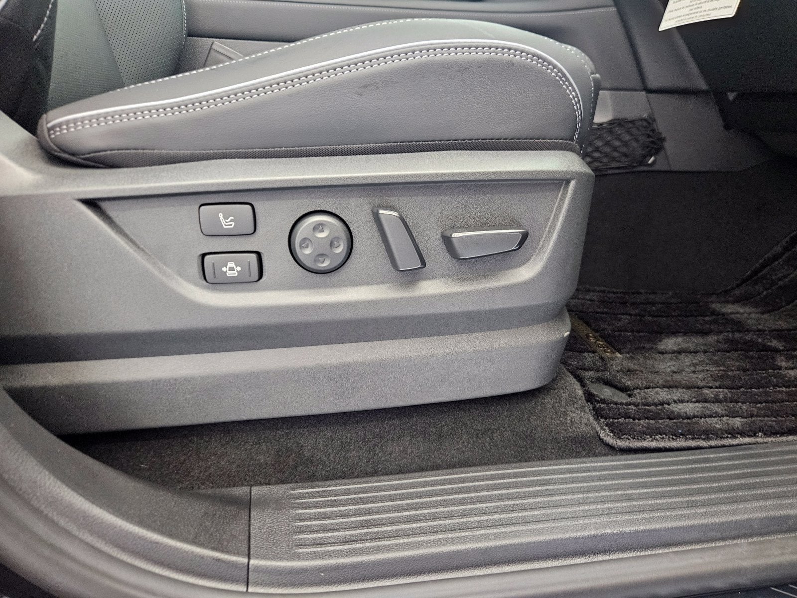 2027 INFINITI QX80 AUTOGRAPH