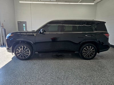 2027 INFINITI QX80 AUTOGRAPH