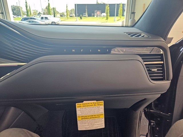 2027 INFINITI QX80 AUTOGRAPH