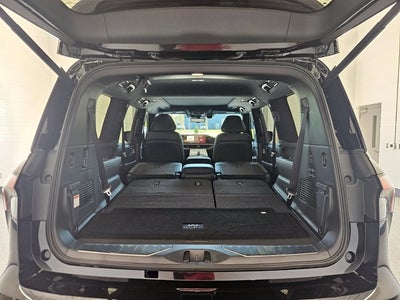 2027 INFINITI QX80 AUTOGRAPH