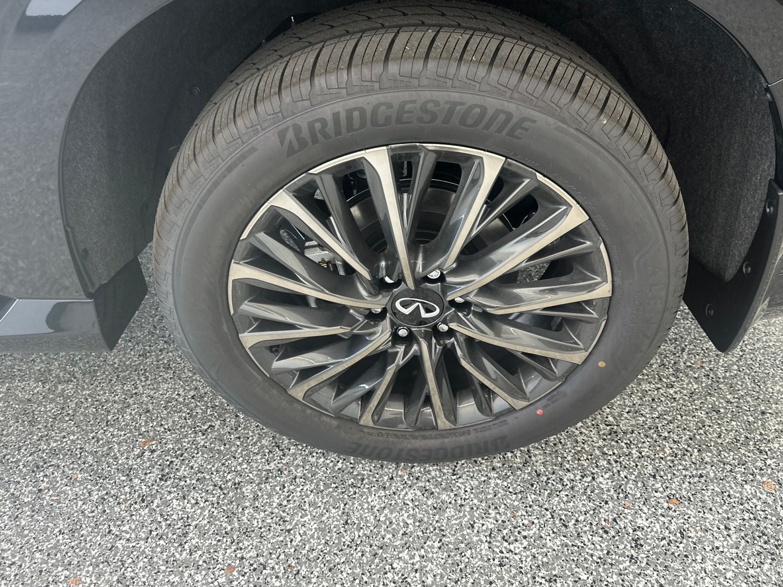 2027 INFINITI QX80 AUTOGRAPH