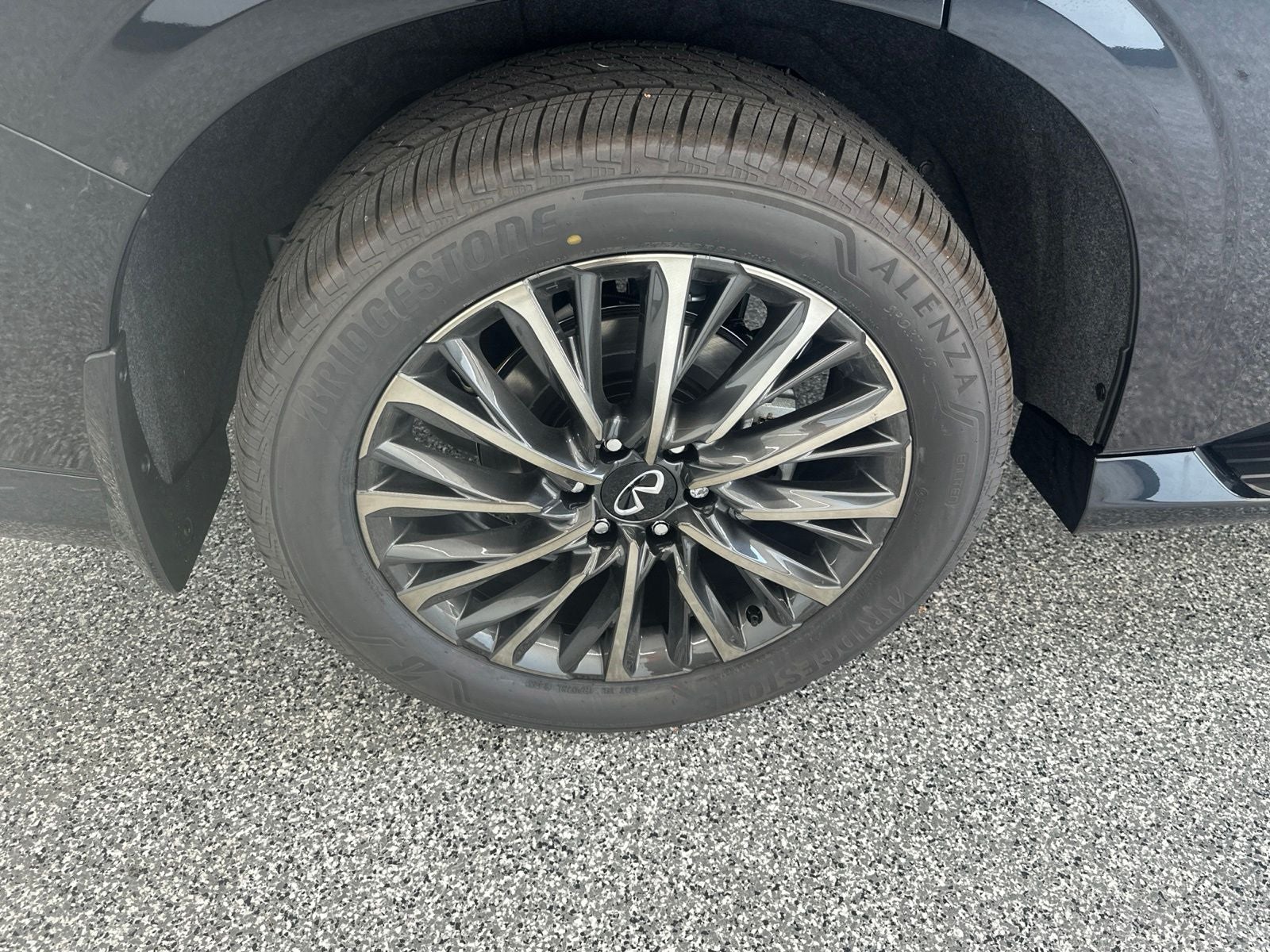 2027 INFINITI QX80 AUTOGRAPH