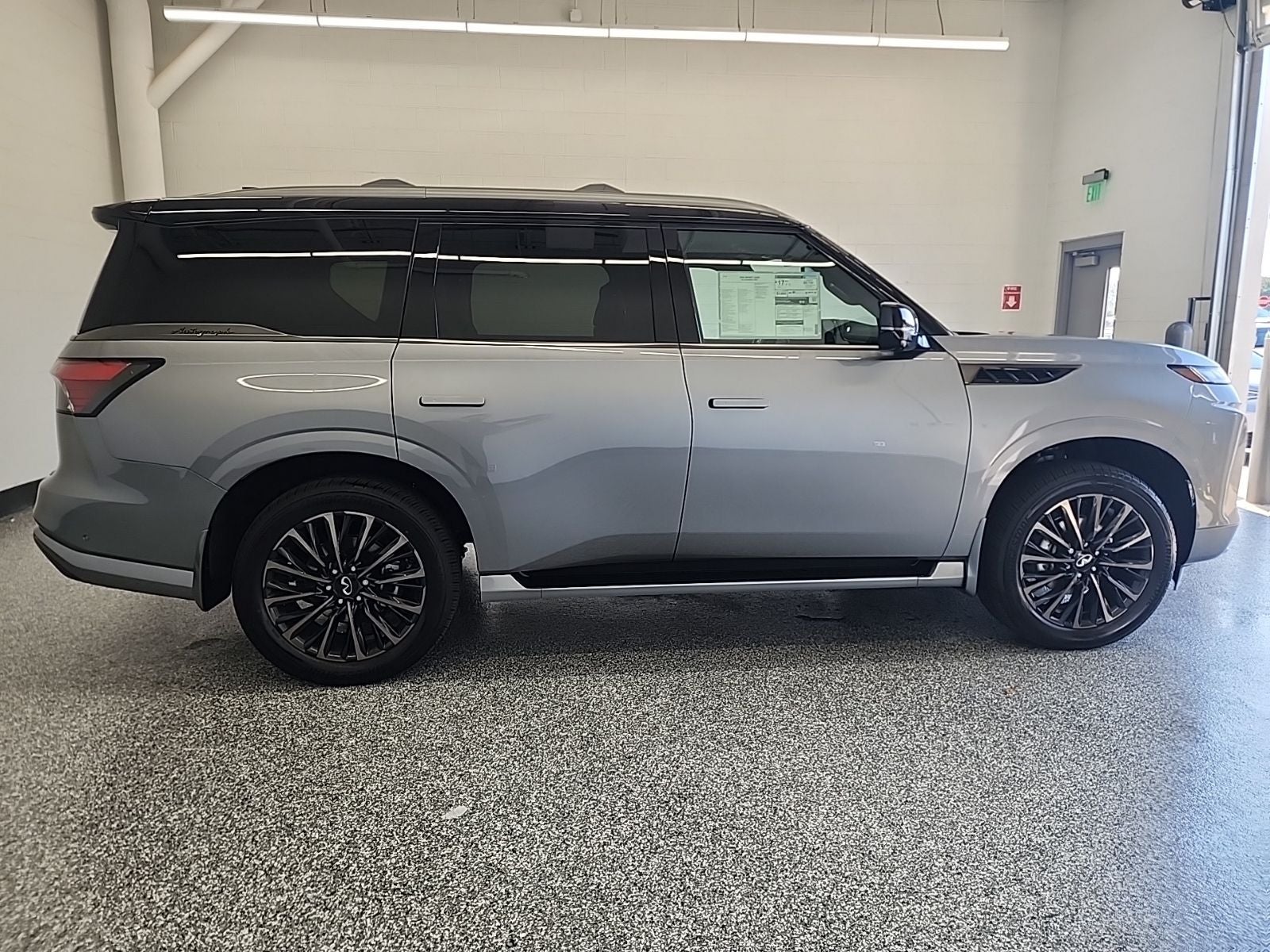 2026 INFINITI QX80 AUTOGRAPH