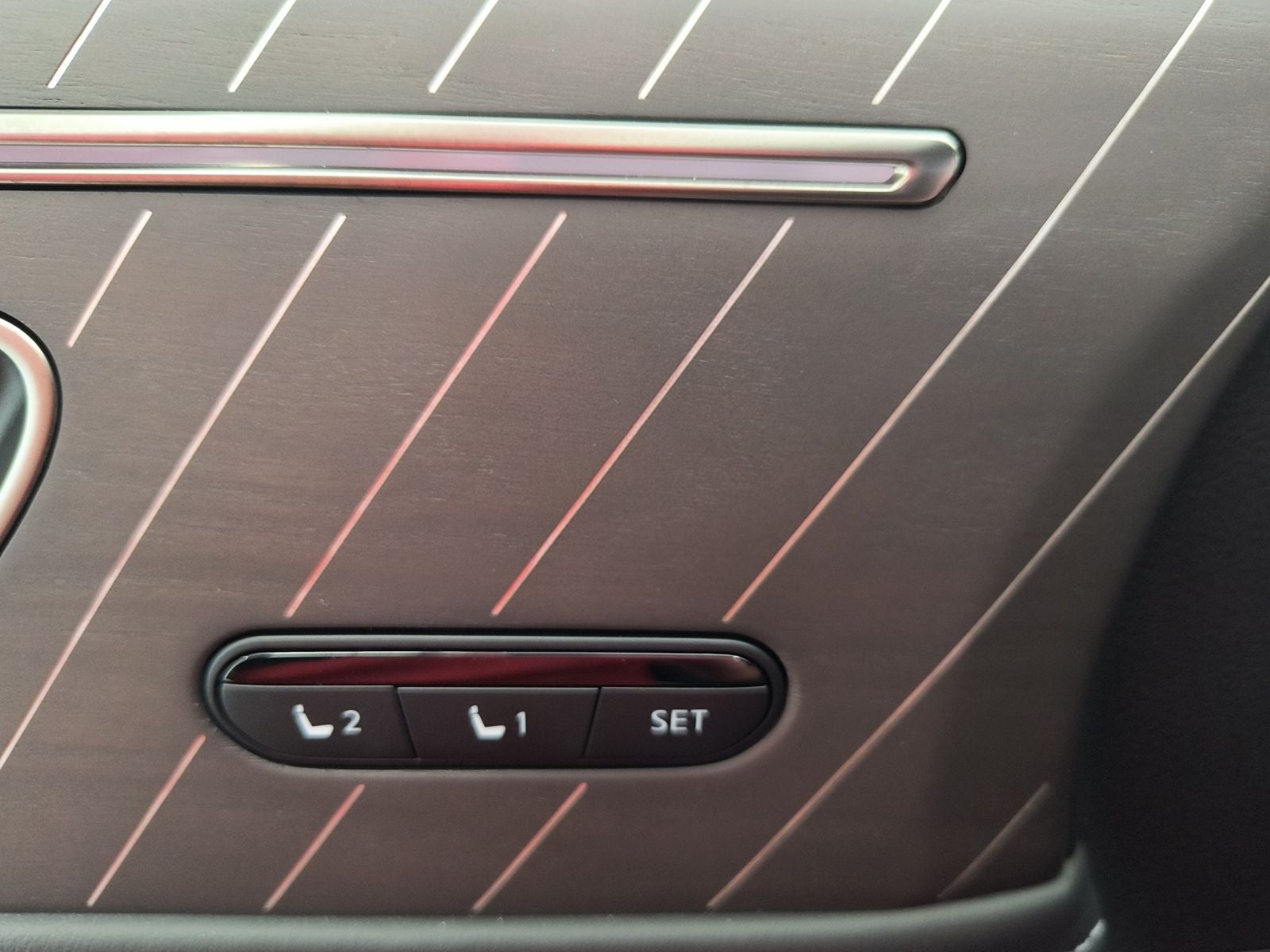 2027 INFINITI QX80 AUTOGRAPH