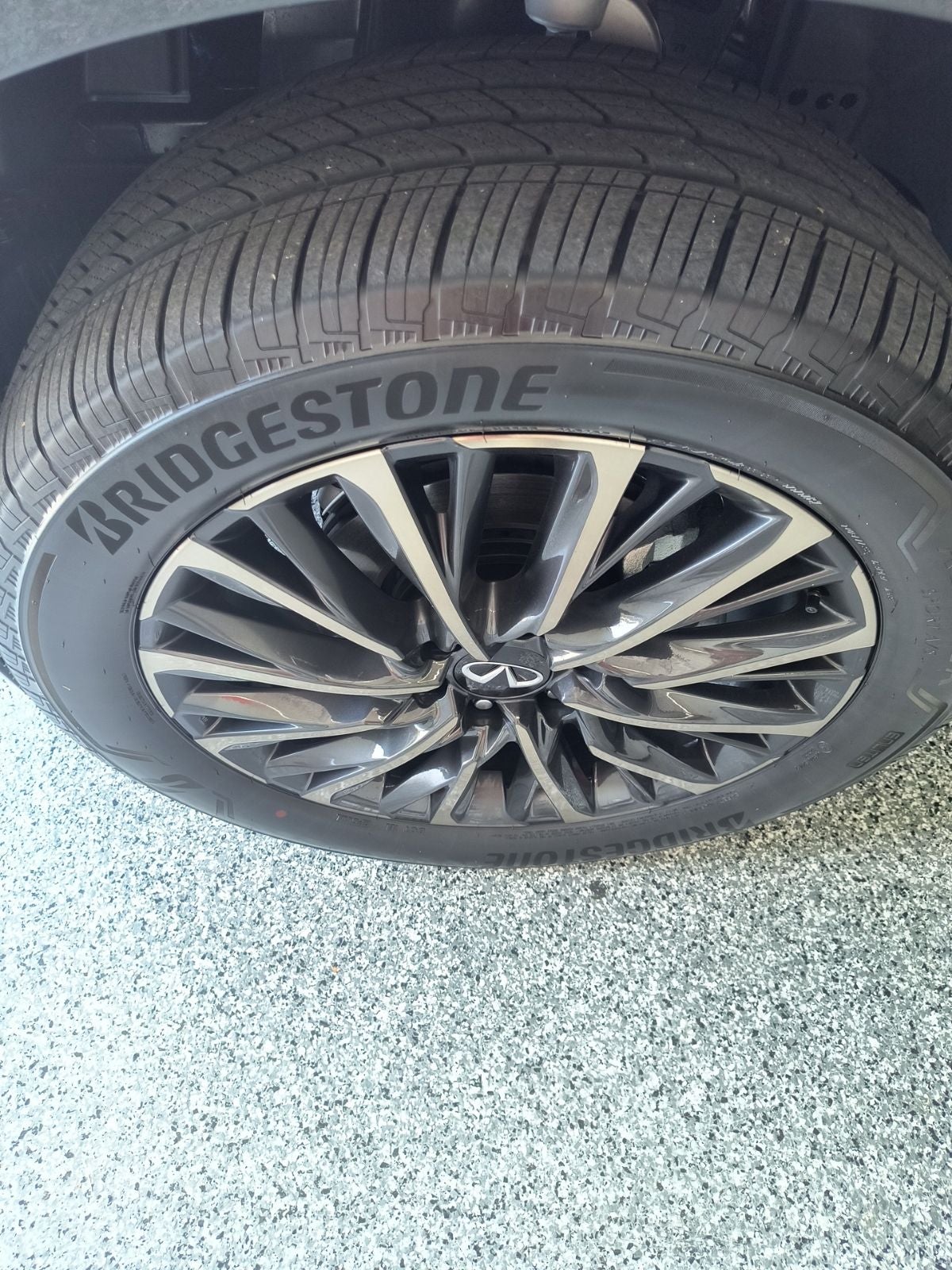 2027 INFINITI QX80 AUTOGRAPH