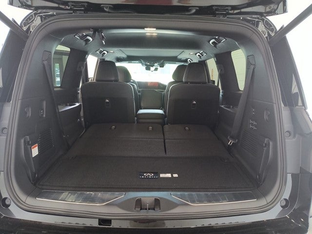 2027 INFINITI QX80 AUTOGRAPH