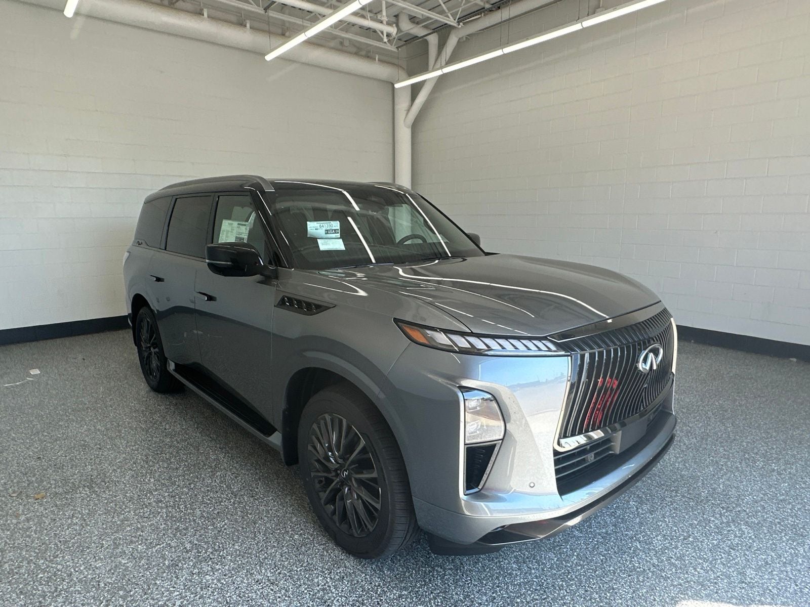 2027 INFINITI QX80 AUTOGRAPH