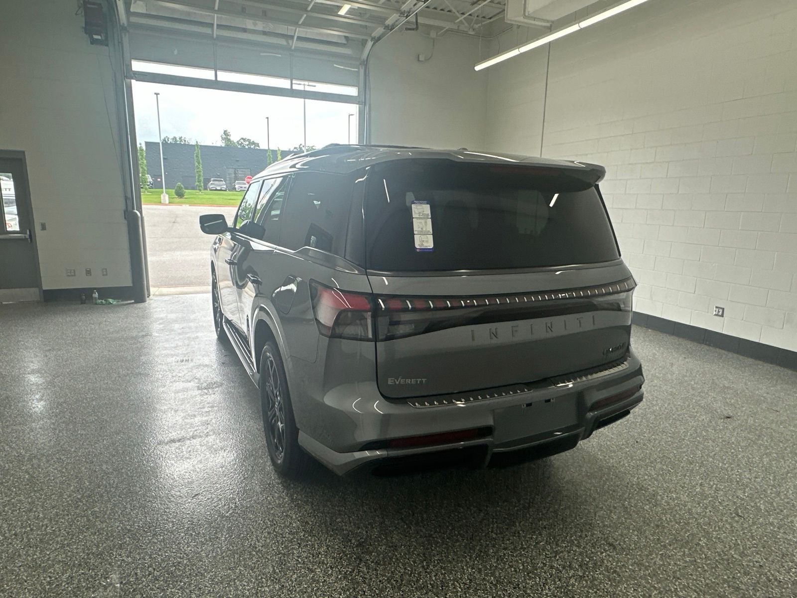 2027 INFINITI QX80 SPORT