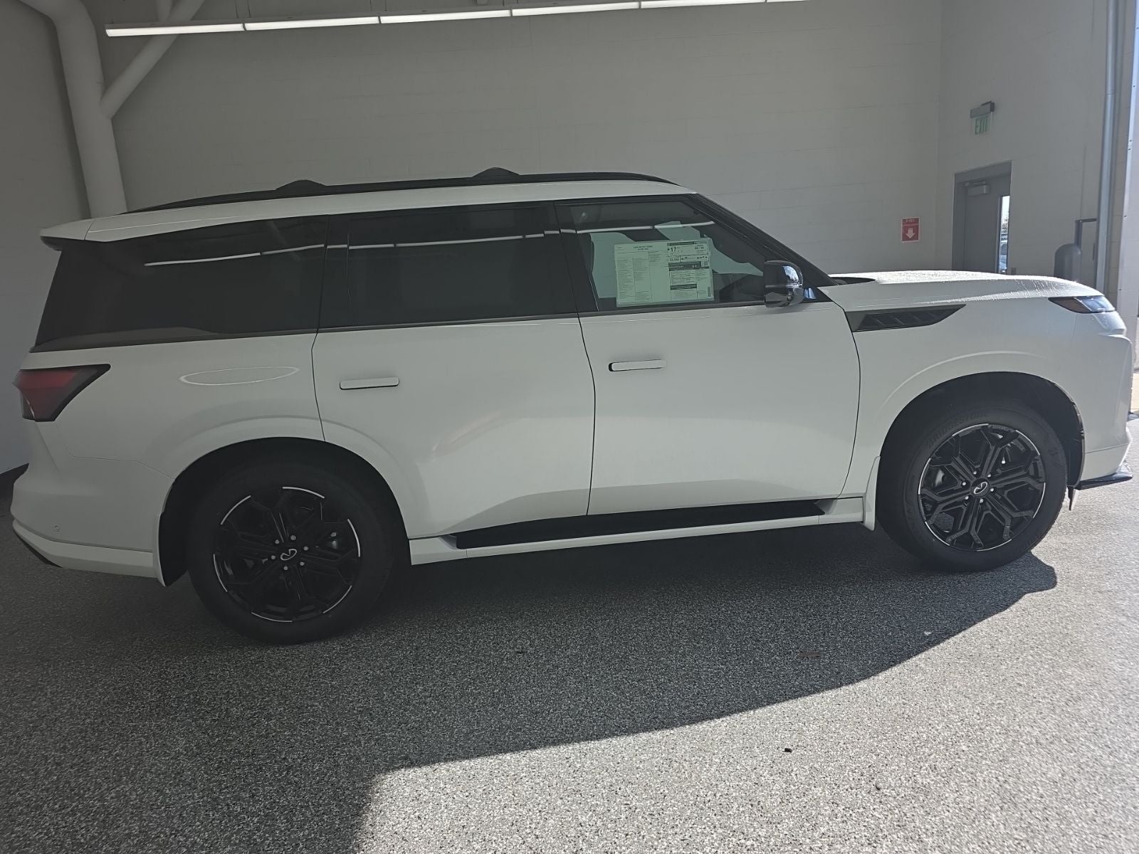 2026 INFINITI QX80 SPORT