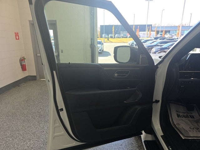 2026 INFINITI QX80 SPORT