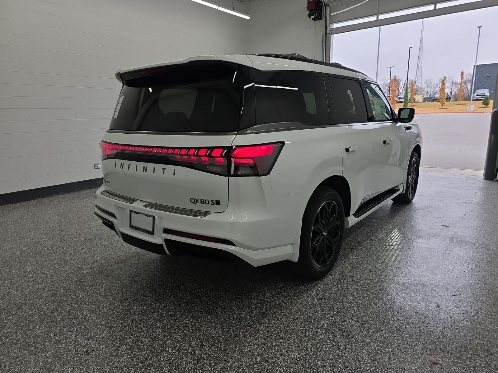 2026 INFINITI QX80 SPORT