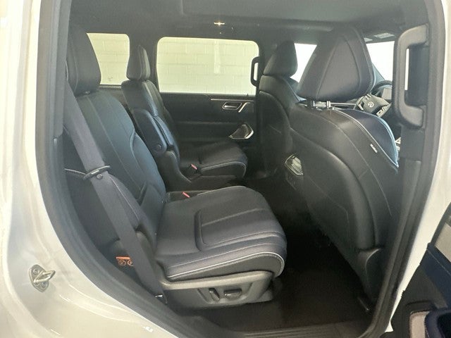 2027 INFINITI QX80 SPORT
