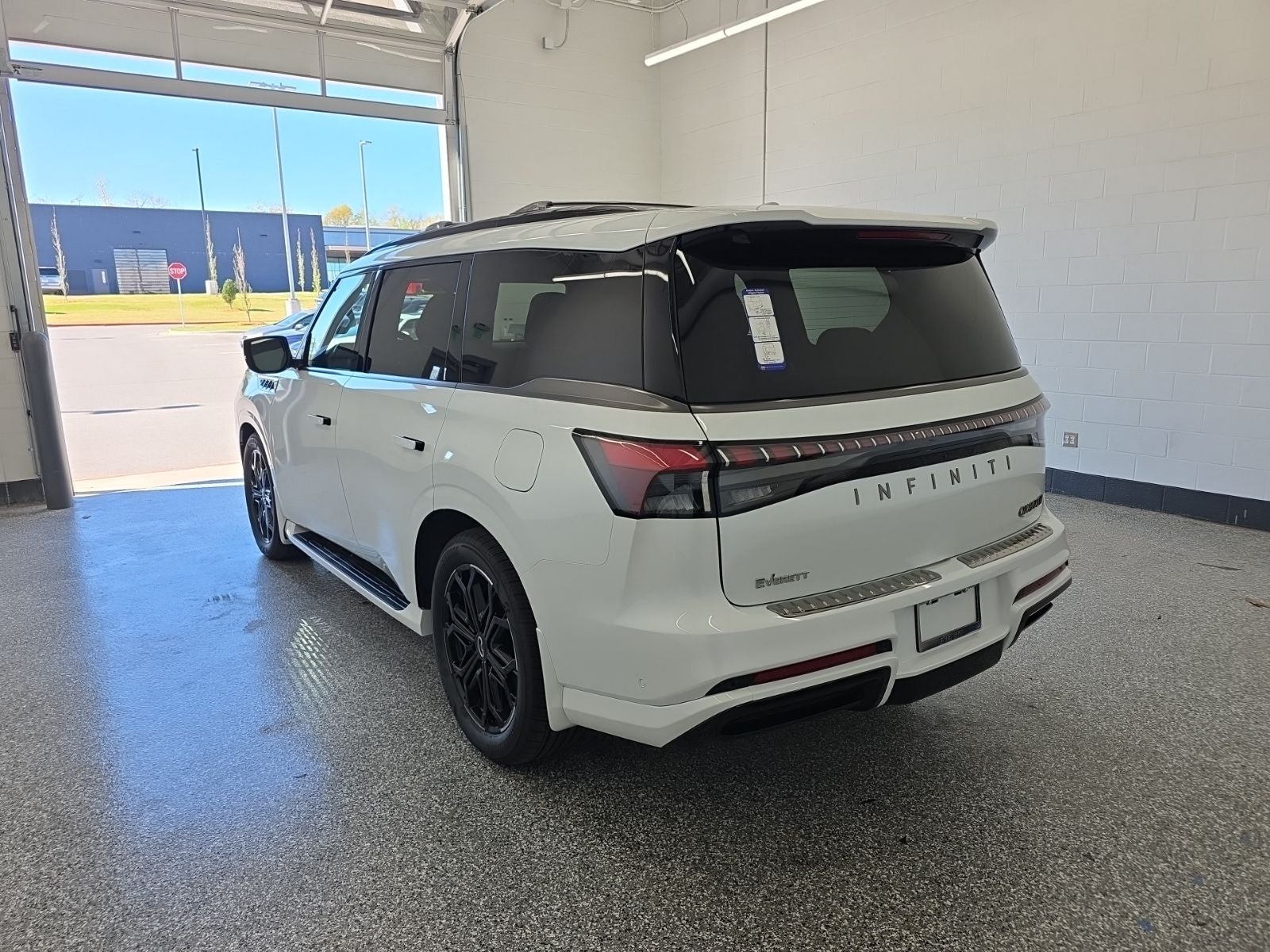 2026 INFINITI QX80 SPORT