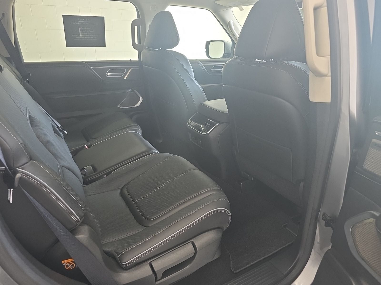 2025 INFINITI QX80 SENSORY