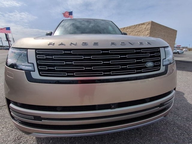 2025 Land Rover Range Rover SE