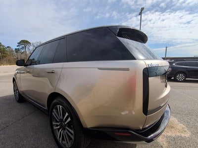 2025 Land Rover Range Rover SE