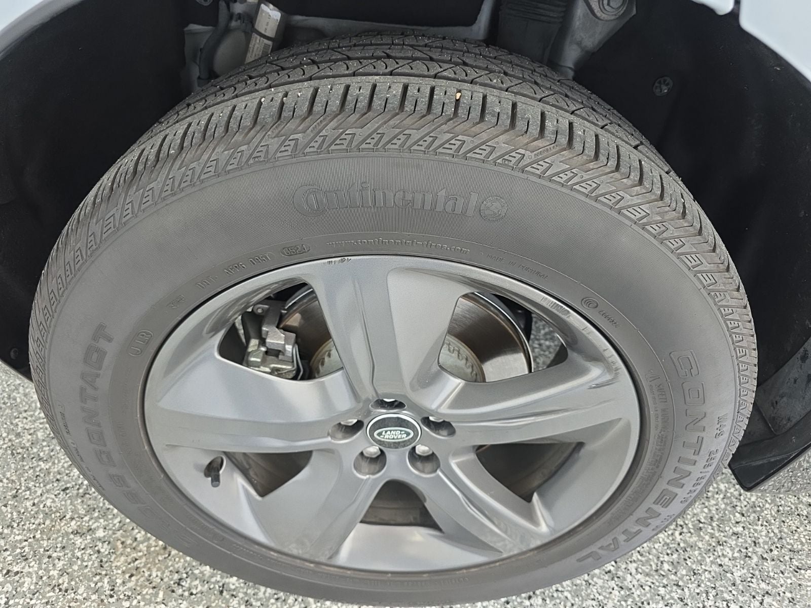 2025 Land Rover Range Rover Velar Dynamic SE