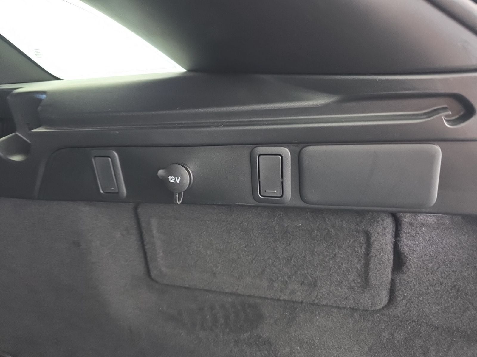 2025 Land Rover Range Rover Velar Dynamic SE