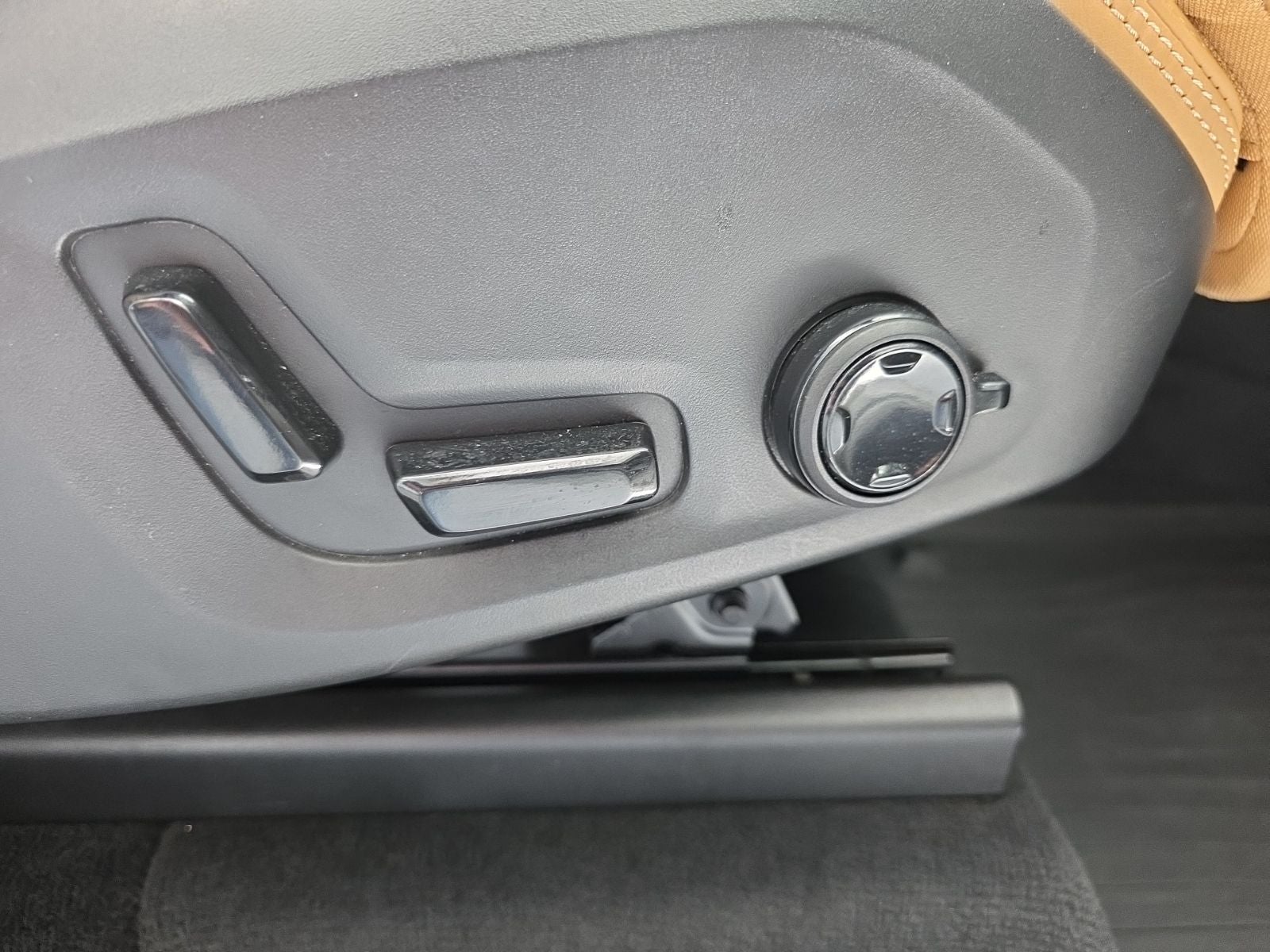 2021 Volvo XC90 Recharge Plug-In Hybrid T8 Inscription 7 Passenger