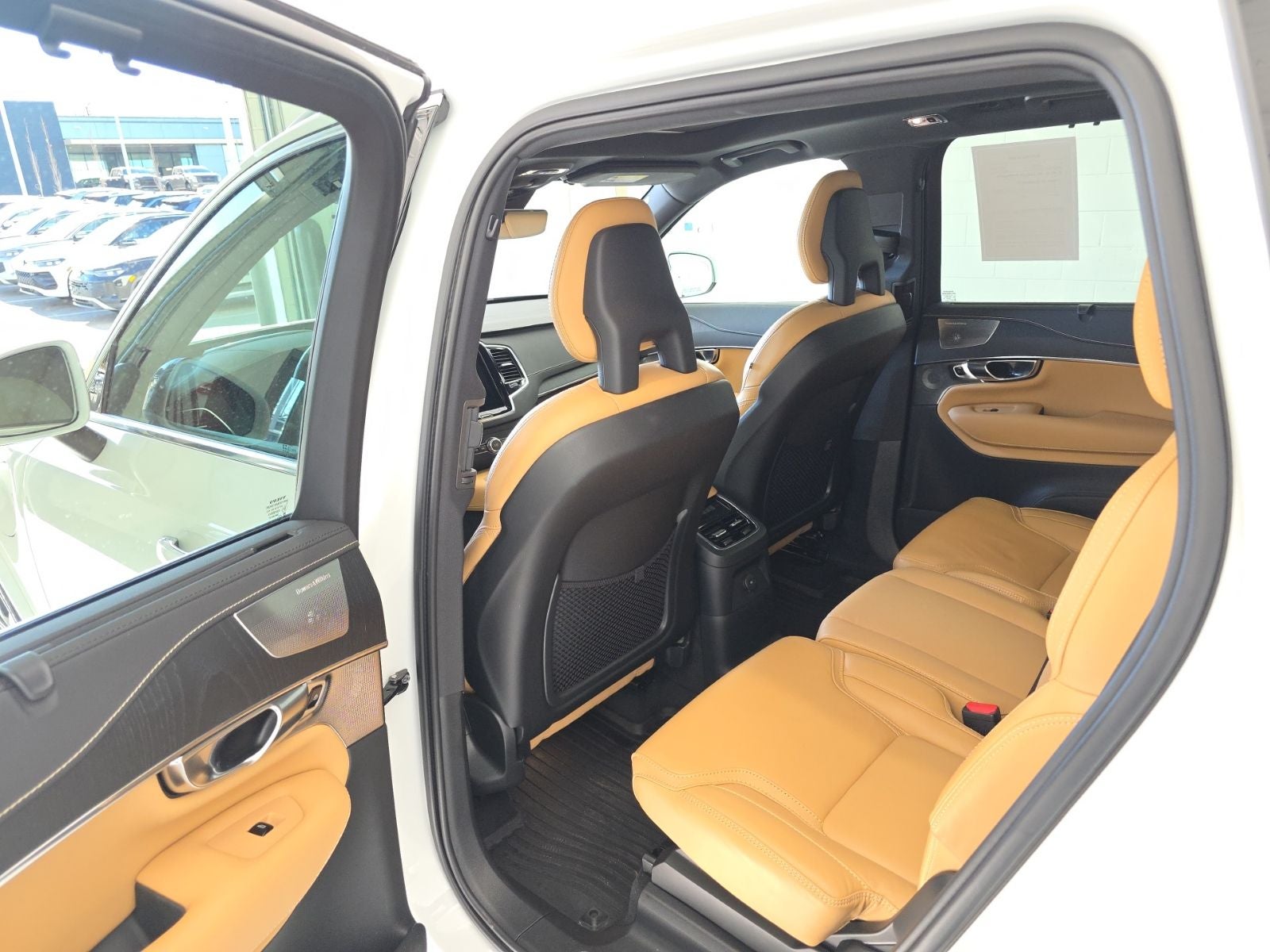 2021 Volvo XC90 Recharge Plug-In Hybrid T8 Inscription 7 Passenger