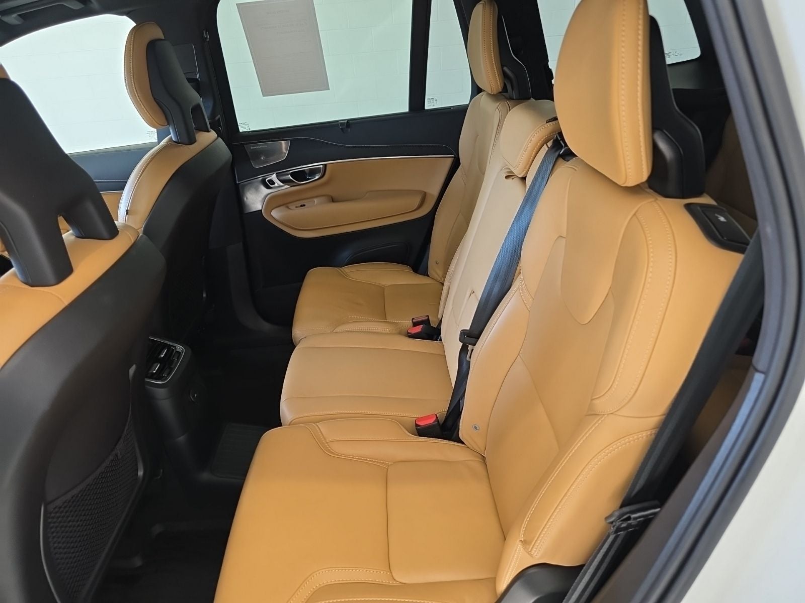 2021 Volvo XC90 Recharge Plug-In Hybrid T8 Inscription 7 Passenger