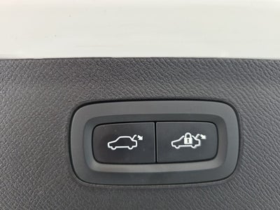 2021 Volvo XC90 Recharge Plug-In Hybrid T8 Inscription 7 Passenger