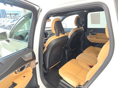 2021 Volvo XC90 Recharge Plug-In Hybrid T8 Inscription 7 Passenger