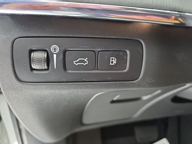 2021 Volvo XC90 Recharge Plug-In Hybrid T8 Inscription 7 Passenger