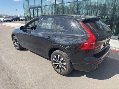 2023 Volvo XC60 B5 Plus Dark Theme