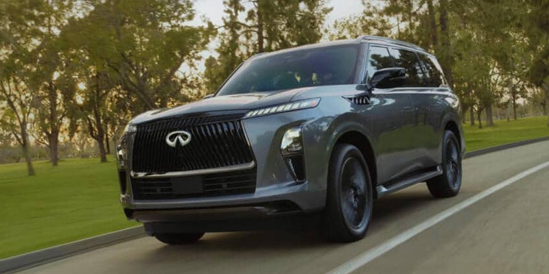 The front grille view of the 2026 INFINITI QX80 in Rogers, AR